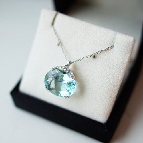 Oval Cut Aquamarine with Diamond Set Bail Necklace