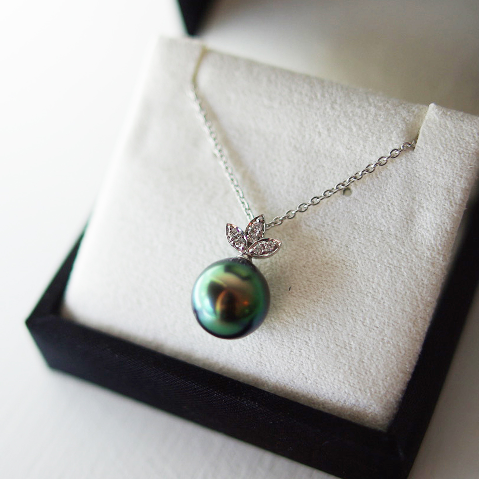 Peacock Tahitian Pearl With Diamond Topper Necklace
